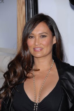 Tia Carrere