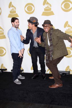 Bruno mars grammy adaylıkları konser canlı, club Nokia'dan, los angele