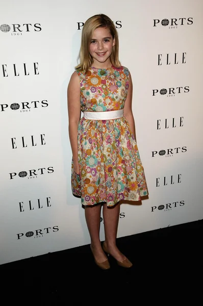 Kiernan shipka bij de elle vrouwen in televisie partij, soho house, west holly, ca. 01-25-11 — Stockfoto