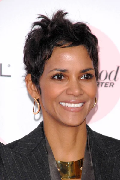 Halle berry — Stockfoto