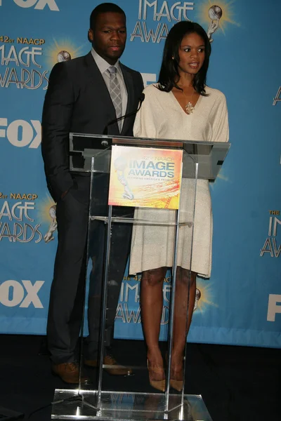 Curtis "50 Cent" Jackson and Kimberly Elise at the 42nd NAACP Image Awards — Stock Photo, Image