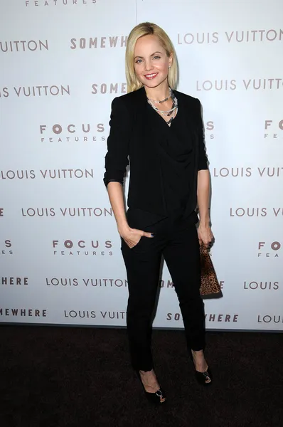 Mena Suvari at the Premiere Of Focus Features' "Somewhere," Arclight Theat — Stock Photo, Image