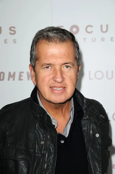 Mario Testino bei der Premiere von focus features '"irgendwo", arclight the — Stockfoto