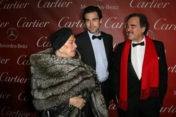 Oliver Stone and his Mother at the 22nd Annual Palm Springs International — Zdjęcie stockowe
