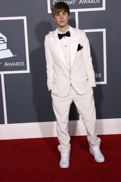 Justin Bieber at the 53rd Annual Grammy Awards, Staples Center, Los Angele — Stock Photo, Image