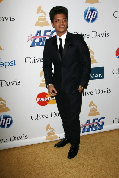 Bruno mars på clive davis pre-grammy awards party, beverly hilton hote — Stockfoto