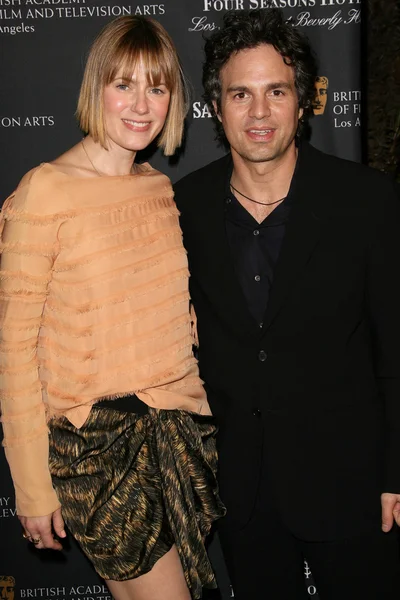 Mark Ruffalo y WIfe Sunrise — Foto de Stock