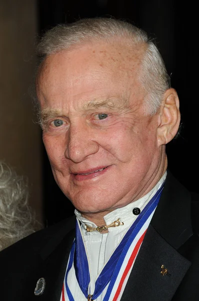 Buzz Aldrin à la 8e Légendes vivantes annuelles de l'aviation, Beverly Hilton H — Photo