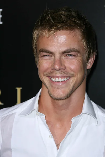Derek Hough at a Bvlgari Private Event Honoring Simon Fuller And Paul Hagg — Zdjęcie stockowe