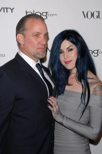 Jesse James, Kat Von D at the 2011 Art Of Elysium "Heaven" Gala, Annenberg — Stock Photo, Image