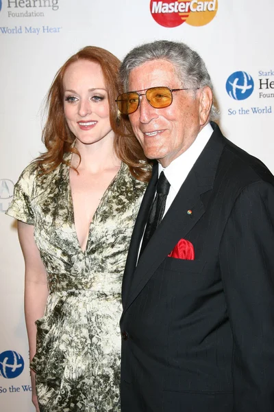 Tony Bennett and Daughter Antonia — Stock Photo, Image