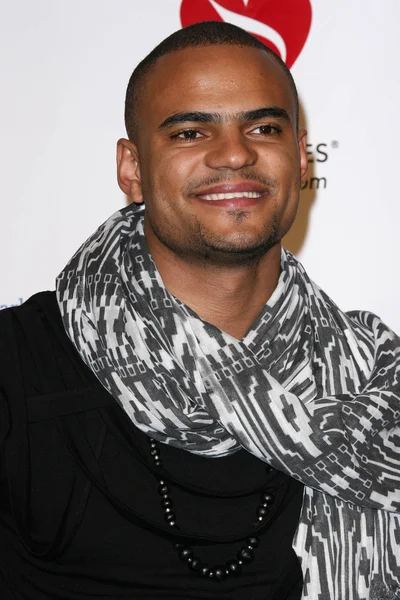 Mohombi at the MusiCares Tribute To Barbra Streisand, Los Angeles Conventi — 图库照片