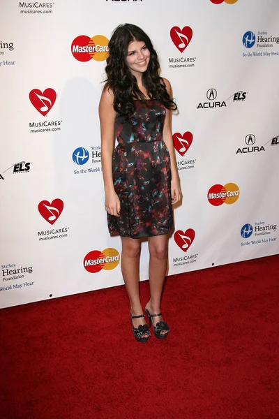 Nikki Yanofsky en el MusiCares Homenaje a Barbra Streisand, Los Ángeles C —  Fotos de Stock