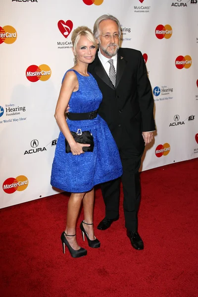 Kristin Chenoweth et Neil Portnow — Photo