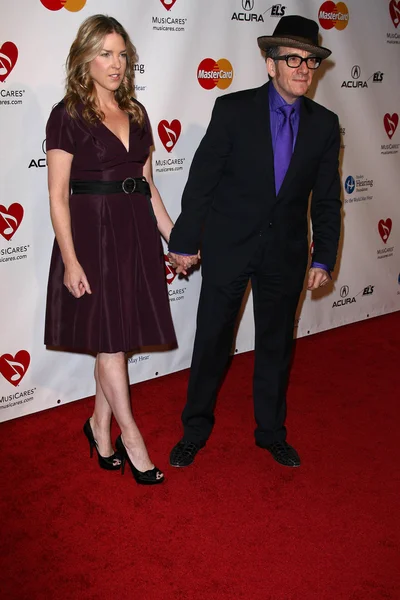 Diana Krall ed Elvis Costello al MusiCares Omaggio a Barbra Streisan — Foto Stock