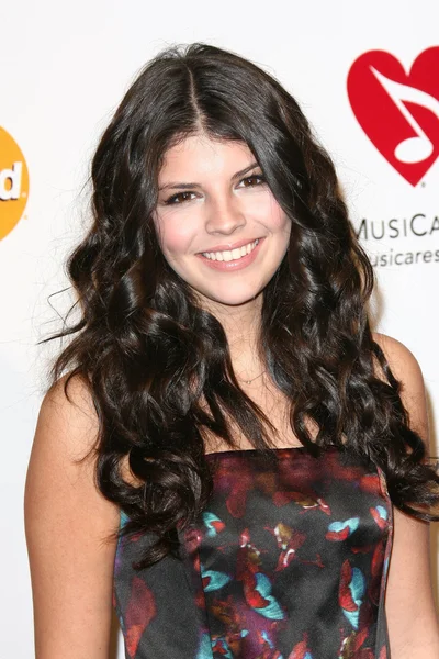 Nikki Yanofsky al MusiCares Tribute To Barbra Streisand, Los Angeles C — Foto Stock