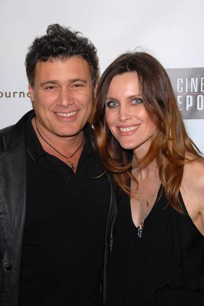 Steven bauer en silvia suvadova — Stockfoto