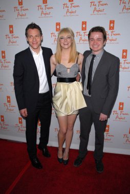 gluck, emma stone ve dan byrd