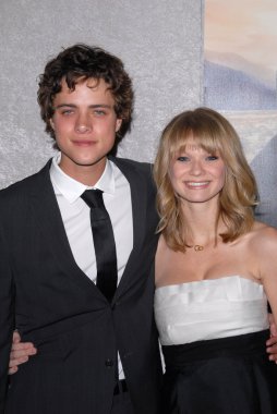 Douglas Smith Hbo's 