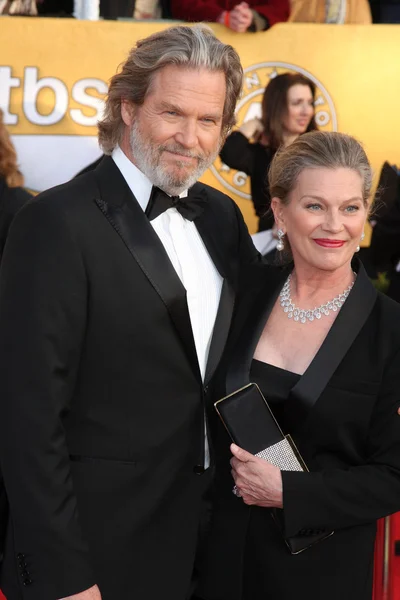 Jeff Bridges e moglie al diciassettesimo premio annuale Screen Actors Guild Awards, Shrin — Foto Stock
