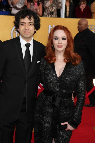 Christina hendricks und geoffrey arend bei der 17. jährlichen screen actors gu — Stockfoto