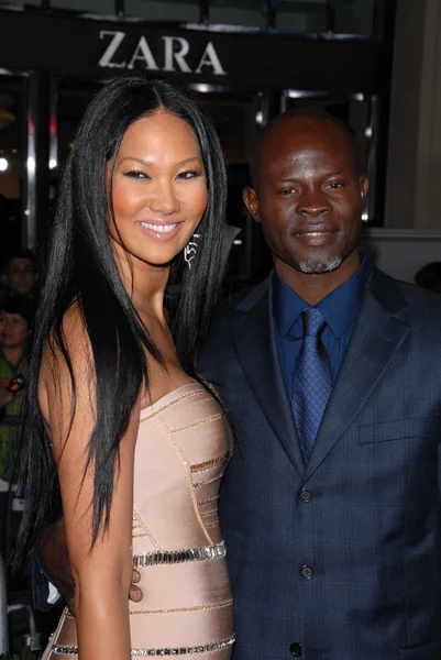 Kimora Lee y Djimon Hounsou — Foto de Stock