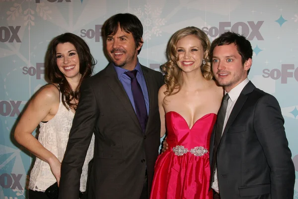 Dorian marrón, jason gann, fiona gubelmann, elijah wood — Foto de Stock