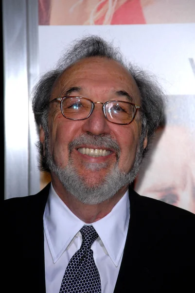 James L. Brooks at the "How Do You Know" World Premiere, Village Theater, — Stock Photo, Image