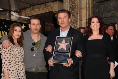 Stephen baldwin, alec baldwin ve megan mullally