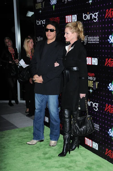 Gene Simmons and Shannon Tweed at Variety's 1st Annual Power Of Comedy Eve — Stock Photo, Image