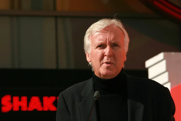 James Cameron at Guy Laliberte Honored With Star On The Walk Of Fame. Holl — Zdjęcie stockowe