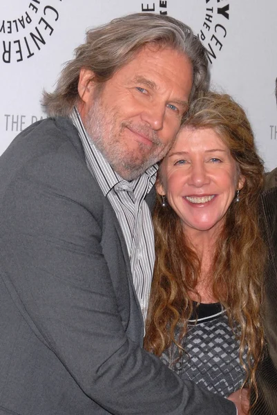 Jeff Bridges and sister Cindy Bridges at the premiere of American Masters — ストック写真