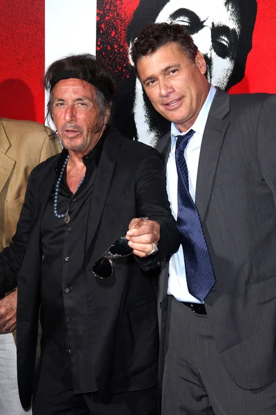 Al Pacino, Steven Bauer — Photo
