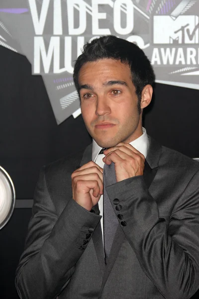 Pete Wentz at the 2011 MTV Video Music Awards Arrivals, Nokia Theatre LA L — Stock Photo, Image