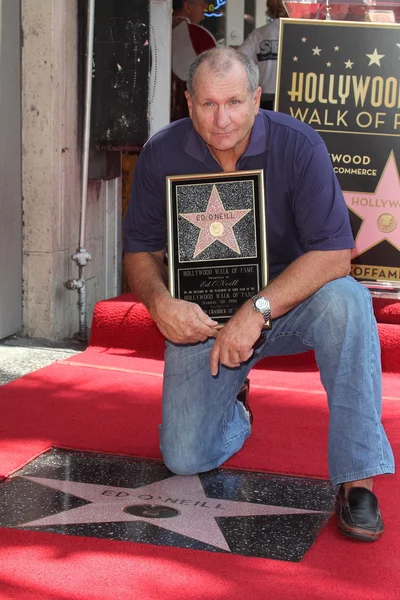 Ed O 'Neill en el Ed O' Neill Hollywood Walk Of Fame Ceremonia de Inducción, Ho — Foto de Stock