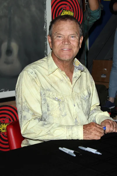 Glen campbell at the glen campbell "Geist auf der Leinwand" CD-Signierung bei amo — Stockfoto