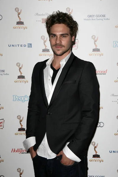 Grey Damon at the 63rd Primetime Emmy Awards Performers Nominee Reception, — Stockfoto