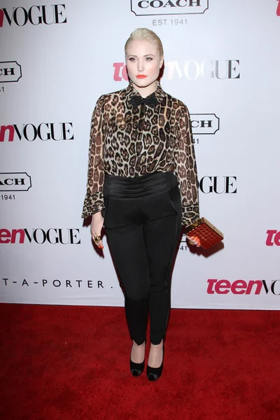 Hayley Hasselhoff en la Novena Fiesta Anual de Jóvenes de Vogue Young Hollywood, Para — Foto de Stock