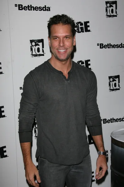 Dane Cook en la "Rabia" Fiesta Oficial de Lanzamiento, La Rabia, Los Ángeles, CA 0 —  Fotos de Stock