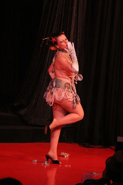 Penny Starr Jr. em LOVE BITES: A Banned Erotica Showcase, apresentada por PE — Fotografia de Stock
