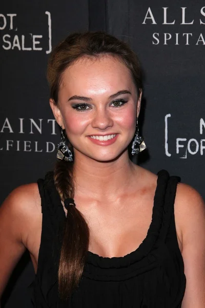 Madeline Carroll at the AllSaints Spitalfields and Not For Sale Collection — 스톡 사진
