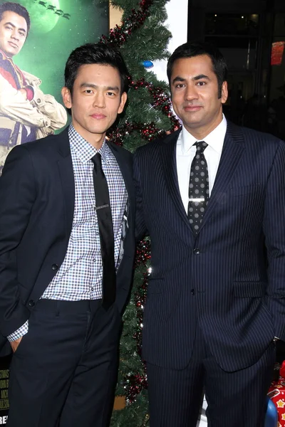 John Cho, Kal Pennat el "Muy Harold & Kumar 3D Navidad" Los Ángeles —  Fotos de Stock