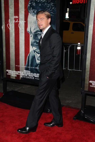 Leonardo DiCaprio op de AFI Fest 2011 opening nacht Gala première van "J. Edgar," Chinees theater, Hollywood — Stockfoto