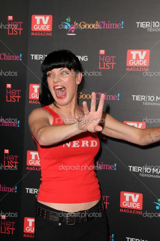 Sexy pictures perrette pauley Pauley Perrette