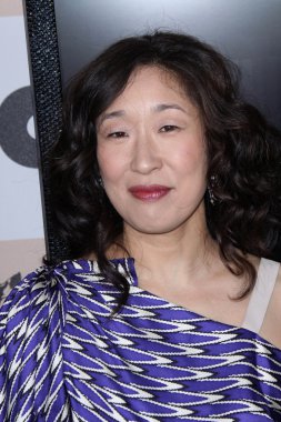 Sandra Oh