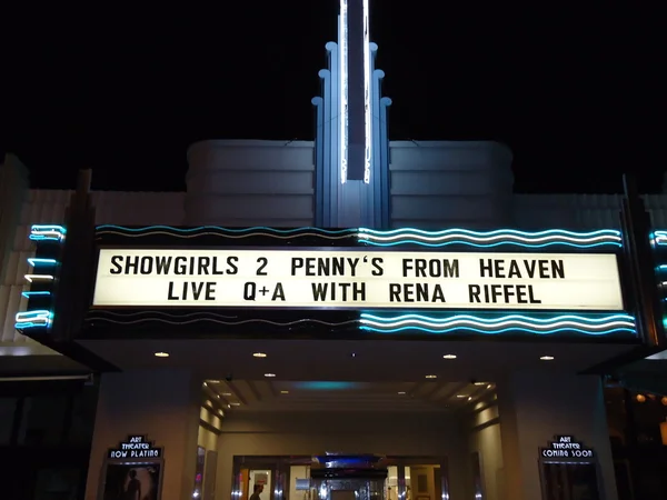 Atmosfären på en särskild genomgång av "showgirls 2: penny från himlen," en — Stockfoto