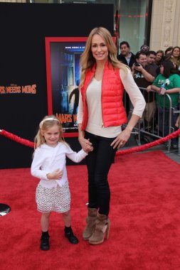 Taylor armstrong ve kızı kennedy