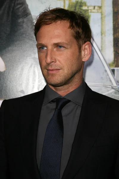 Josh Lucas en "The Lincoln Lawyer" Los Angeles Proyección, Arclight Theater —  Fotos de Stock