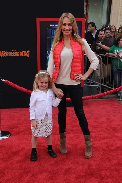 Taylor armstrong och dotter kennedy — Stockfoto