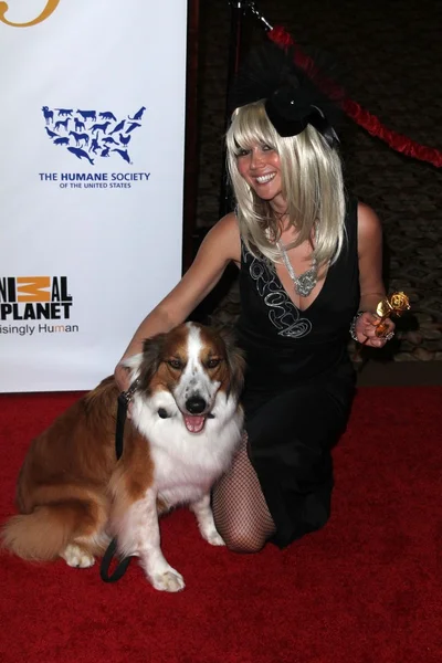 Nadeea al 25th Annual Genesis Awards, Century Plaza Hotel, Century City — Foto Stock